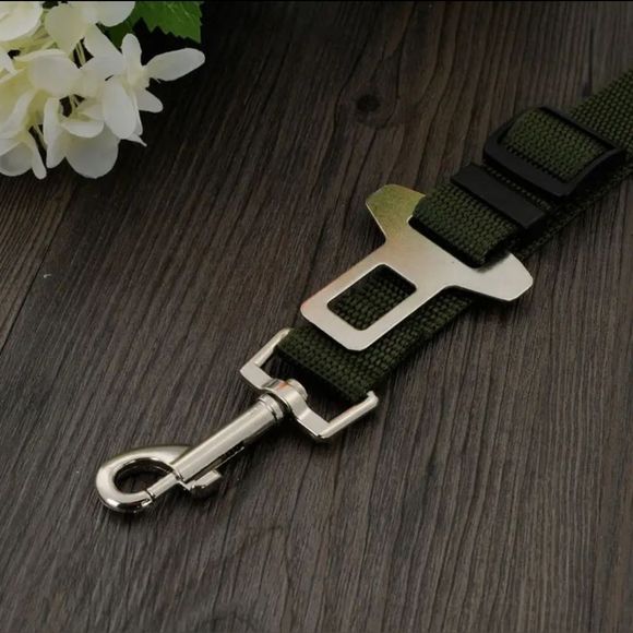 DOGS SEAT BELT ADAPTER. HOOKS TO HARNESS OR COLLAR. ADJUSTABLE. - Picture 6 of 6